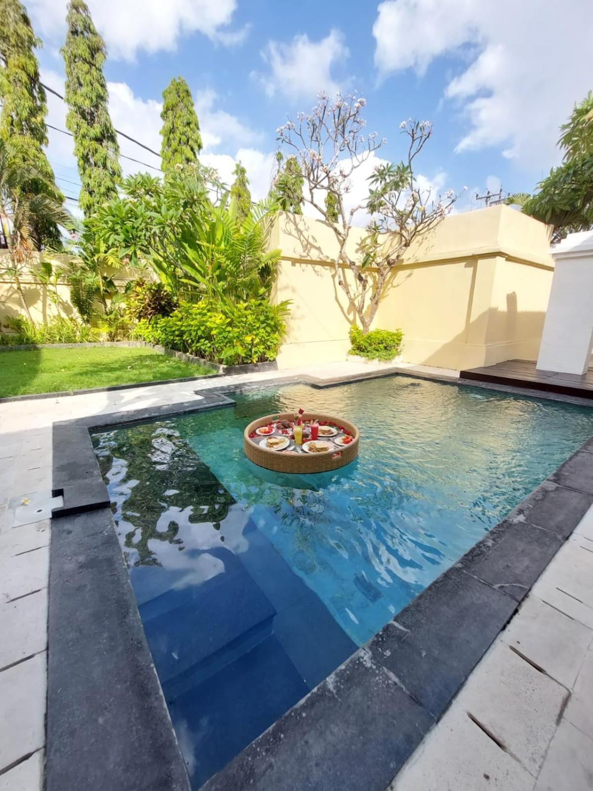 סמיניאק The Tukad Villa מראה חיצוני תמונה